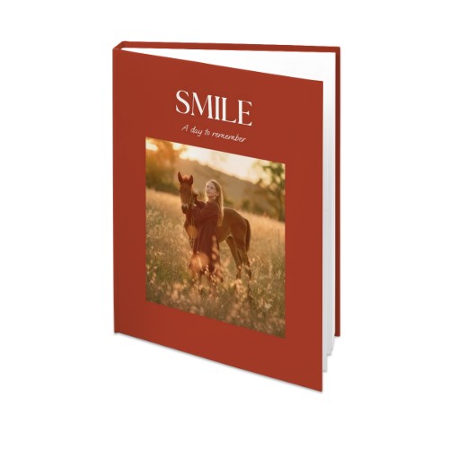 Monochrome Red Monochrome Red