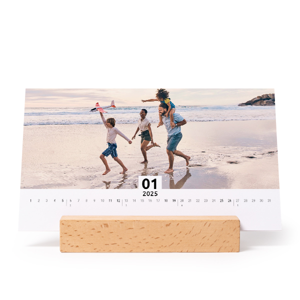 Kalender im Holzaufsteller Panorama Kalender im Holzaufsteller Panorama