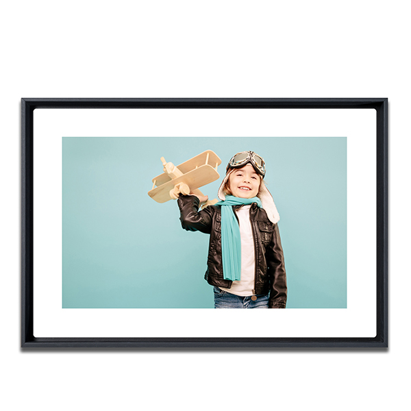 smallfold20x30landscape_SimpleFrameTextWhite