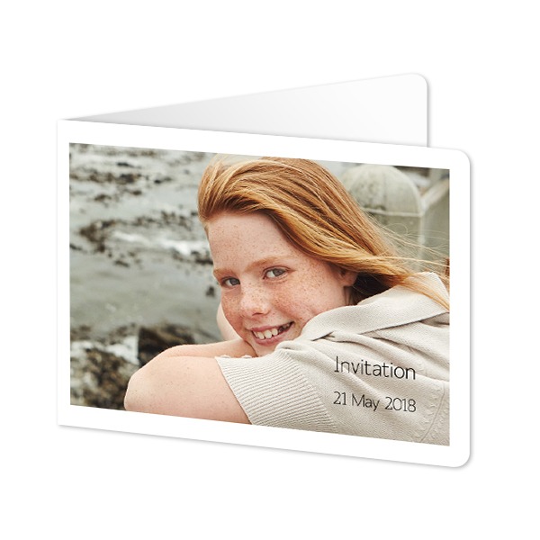 Gevouwen wenskaart liggend met ronde hoeken 14,3 x 10 cm Gevouwen wenskaart liggend met ronde hoeken 14,3 x 10 cm