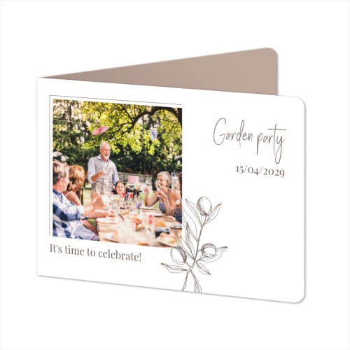 Gevouwen Kaart liggend met ronde hoeken 14,3 x 10 cm