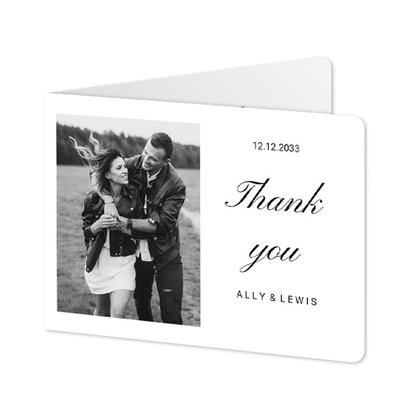 Gevouwen Kaart liggend met ronde hoeken 14,3 x 10 cm