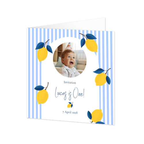 Folded Card Square 14,3 x 14,3 cm Folded Card Square 14,3 x 14,3 cm