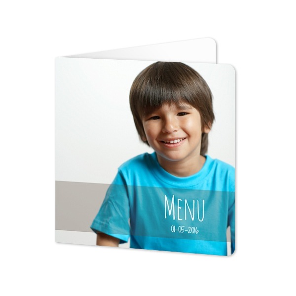 Taitekortit Neliö pyöristetyillä kulmilla 14,3 x 14,3 cm Taitekortit Neliö pyöristetyillä kulmilla 14,3 x 14,3 cm