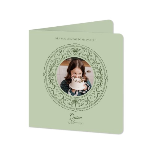 Folded Card square rounded corners 14,3 x 14,3 cm Folded Card square rounded corners 14,3 x 14,3 cm