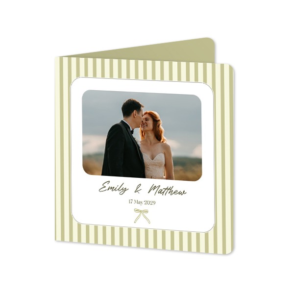 Folded Card square rounded corners 14,3 x 14,3 cm Folded Card square rounded corners 14,3 x 14,3 cm