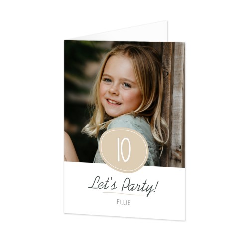 Folded Card Portrait 10 x 14,3 cm Folded Card Portrait 10 x 14,3 cm