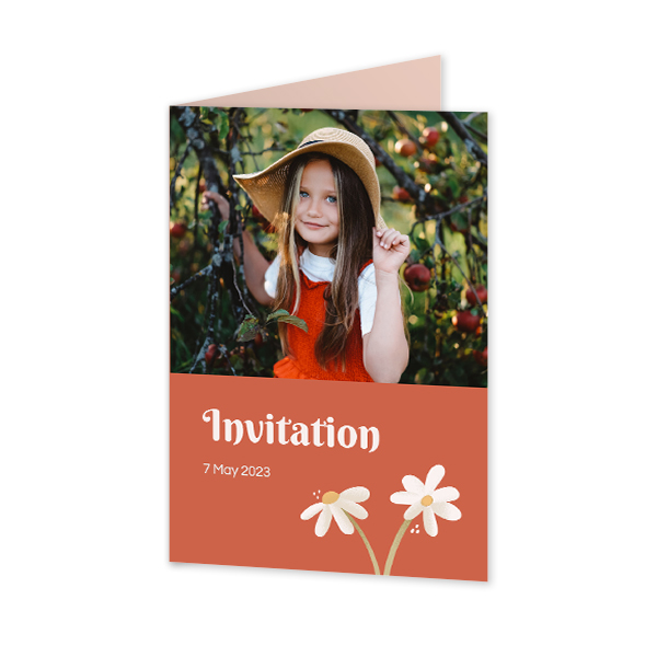 Folded Card Portrait 10 x 14,3 cm Folded Card Portrait 10 x 14,3 cm