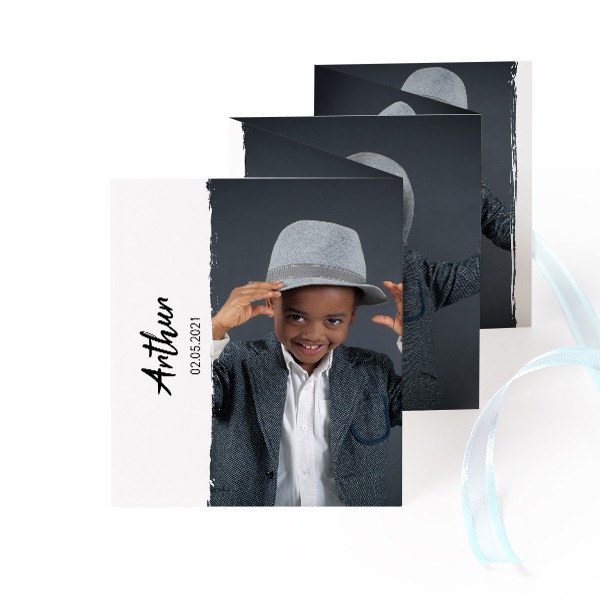 Fold out photo card Portrait blue ribbon - set of 12 (7,1 x 8,8 cm) Fold out photo card Portrait blue ribbon - set of 12 (7,1 x 8,8 cm)