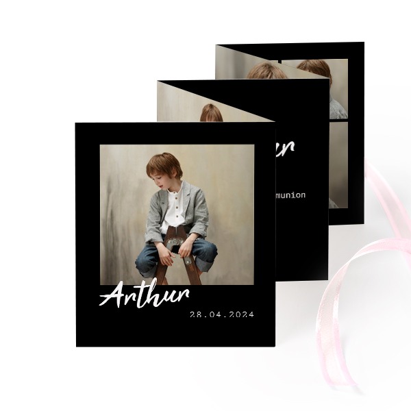 Kuvakortit 10-sivua Pysty Vaaleanpunaista nauhaa - 12 kpl (7,1 x 8,8 cm) Kuvakortit 10-sivua Pysty Vaaleanpunaista nauhaa - 12 kpl (7,1 x 8,8 cm)