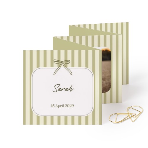 Carte portfolio carrée - trombone doré (lot de 12) (8 x 8 cm) Carte portfolio carrée - trombone doré (lot de 12) (8 x 8 cm)