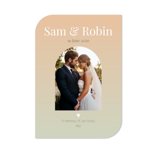 Klassinen kuvakortti siiven muotoinen pysty 10 x 14,3 cm