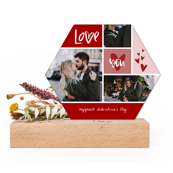 Wooden block with print, dried flowers and hexagonal forex card