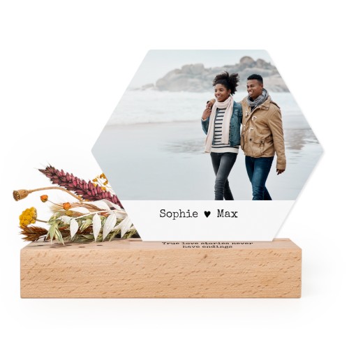 Forex kaart hexagon in houten houder met full color print en droogbloemen