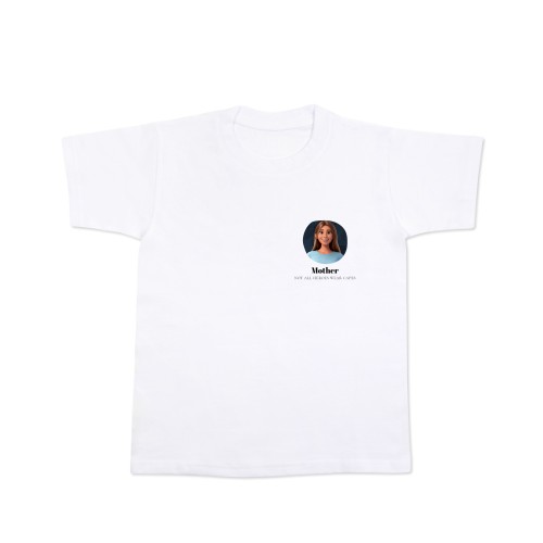 T-shirt med AI barn vit framsida