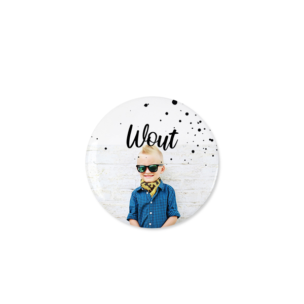 Pin Badge Small - set of 4 Pin Badge Small - set of 4