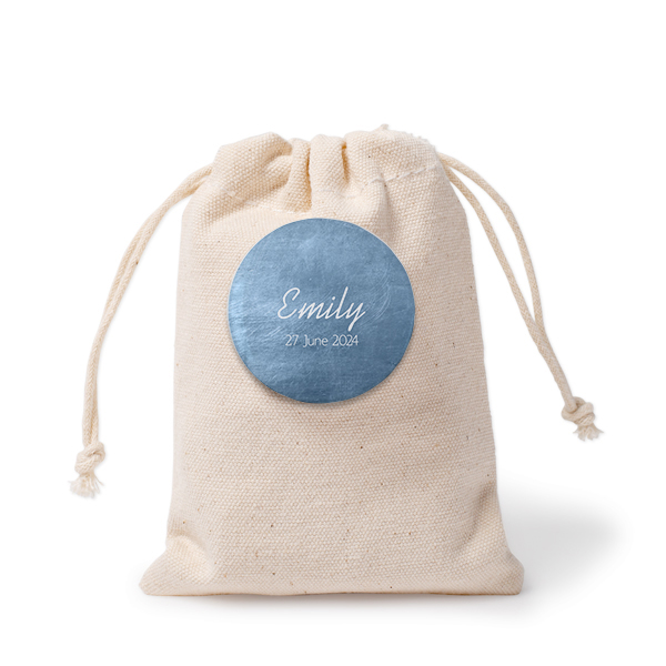 Sachets en coton avec badge (lot de 12) Sachets en coton avec badge (lot de 12)