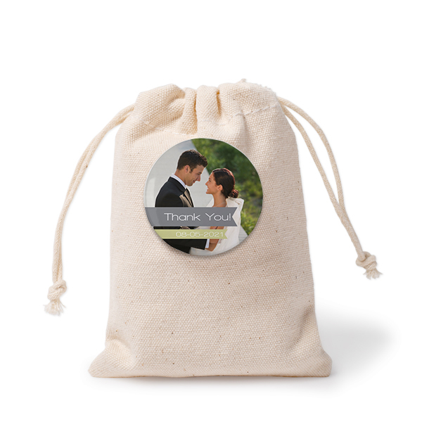 Small cotton bags with pin badge - set of 12 Small cotton bags with pin badge - set of 12