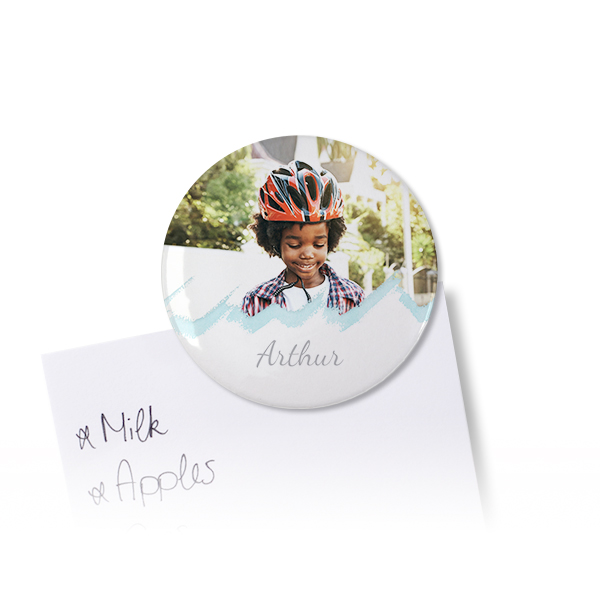 Badges aimantés grand format (lot de 24) Badges aimantés grand format (lot de 24)