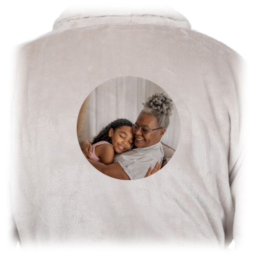 BathRobeBack_OnePhotoCircle