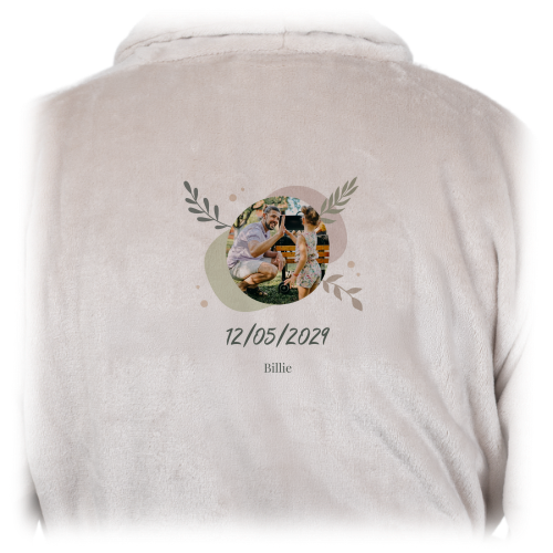 BathRobeBack_LovelyPlantShapes