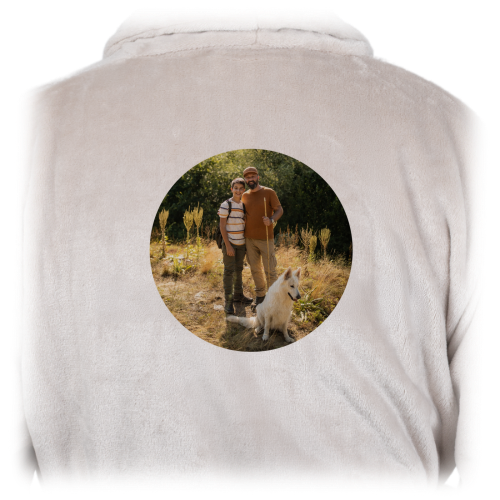 BathRobeBack_OnePhotoCircle