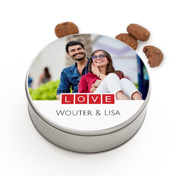 Cookie Tin Round with Generous cookies