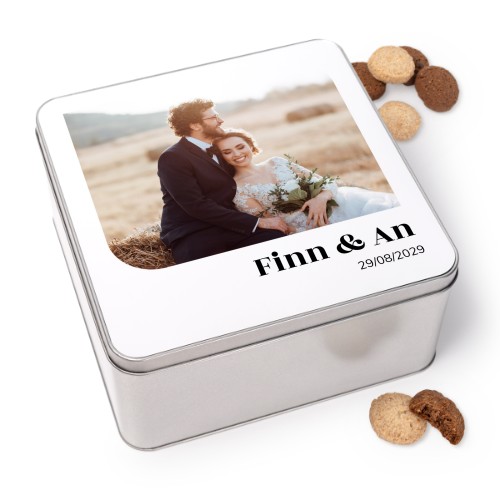 Quadratische Keksdose mit Generous Keksen