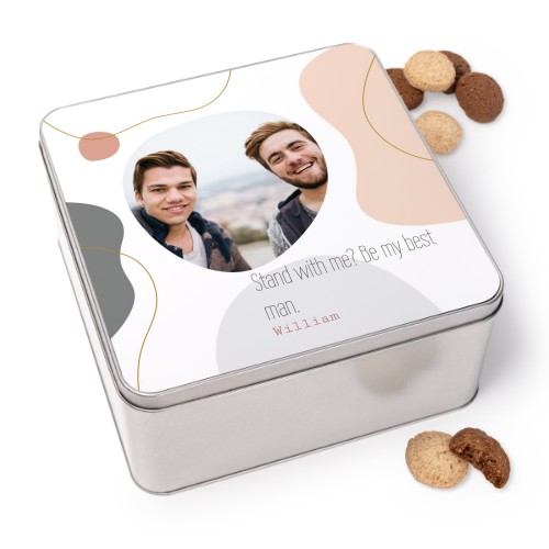 Quadratische Keksdose mit Generous Keksen Quadratische Keksdose mit Generous Keksen