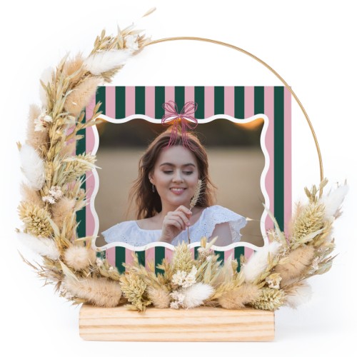 Trockenblumenkranz mit einer Karte Trockenblumenkranz mit einer Karte