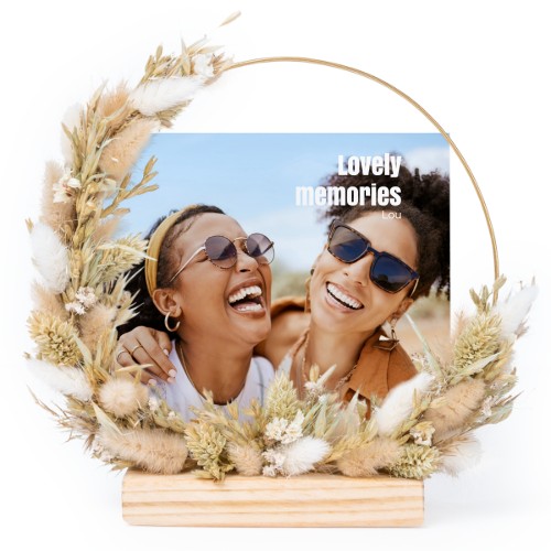 Dried flower wreath with 1 photo card