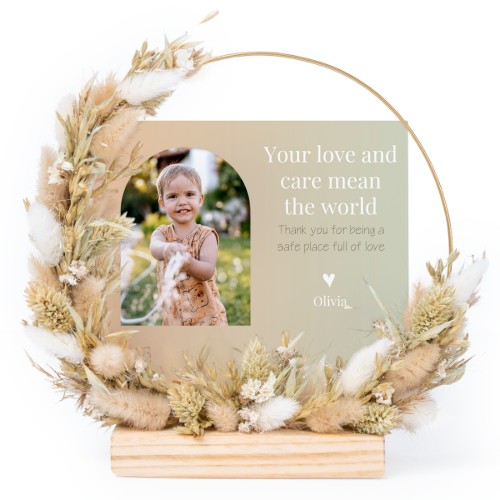 Dried flower wreath with 13 photo cards