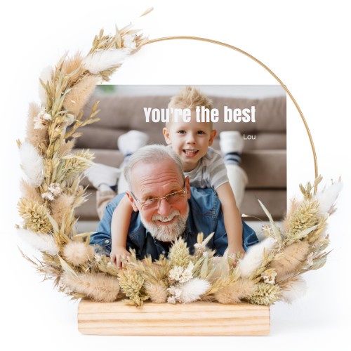 Dried flower wreath with 13 photo cards