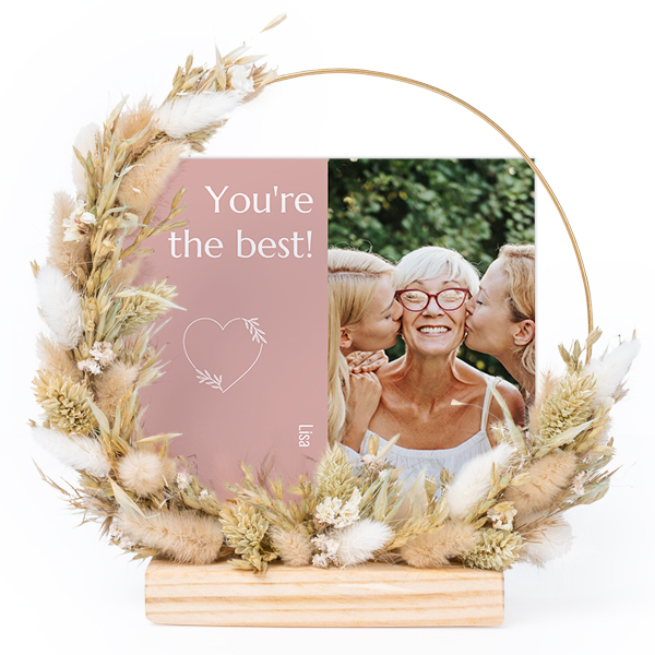 Dried flower wreath with 13 photo cards