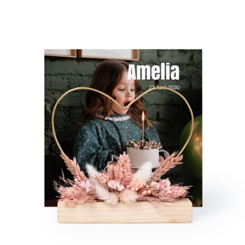 Heart and dried flowers with 1 photo card