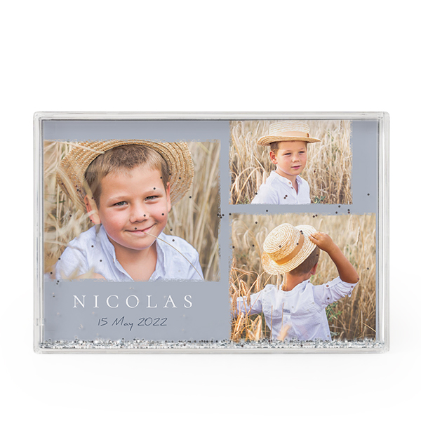 Photo frame with silver glitter Photo frame with silver glitter