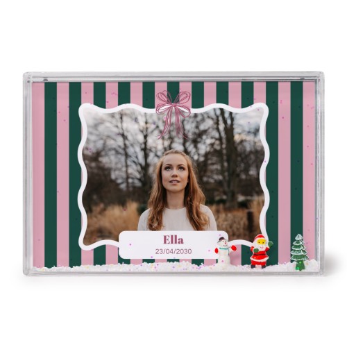 Photo frame with snow