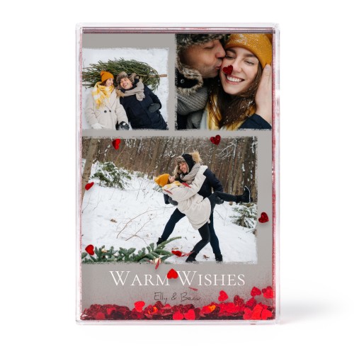 Photo frame with heart confetti Photo frame with heart confetti