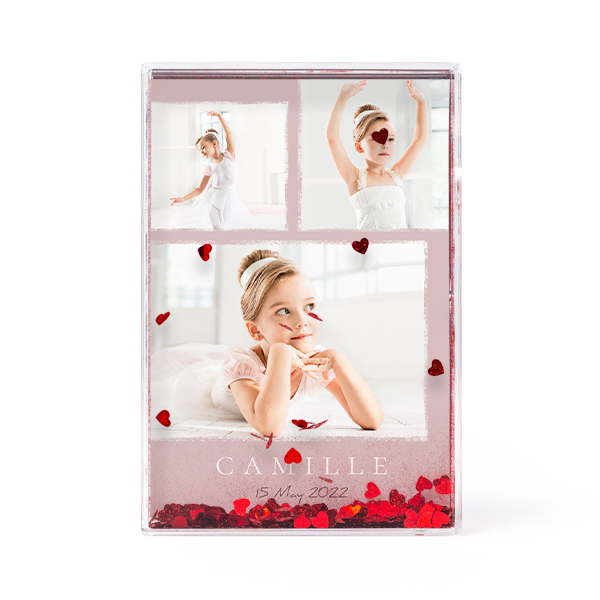 Photo frame with heart confetti