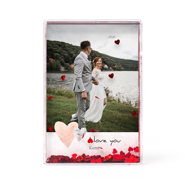 Photo frame with heart confetti