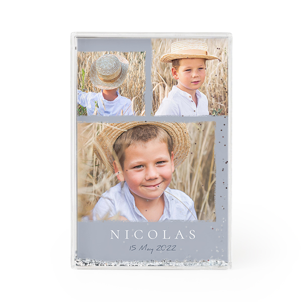 Photo frame with silver glitter Photo frame with silver glitter