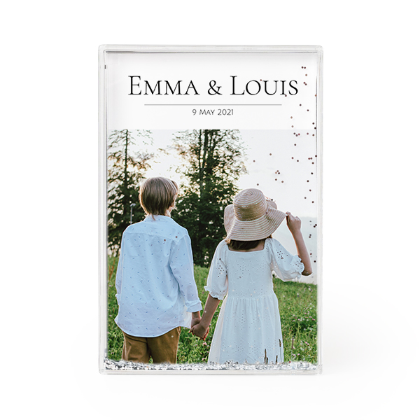 Photo frame with silver glitter Photo frame with silver glitter
