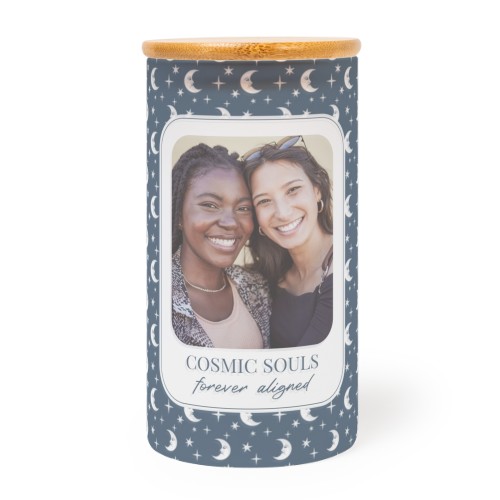 Mittelgrosses Vorratsglas mit Deckel Mittelgrosses Vorratsglas mit Deckel