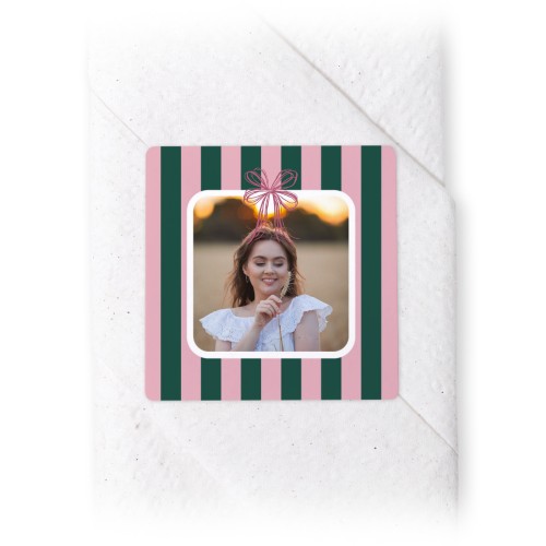 GeneralStickerSquare4x4_FunkyStripesBow