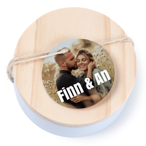 Bold Text Full Photo