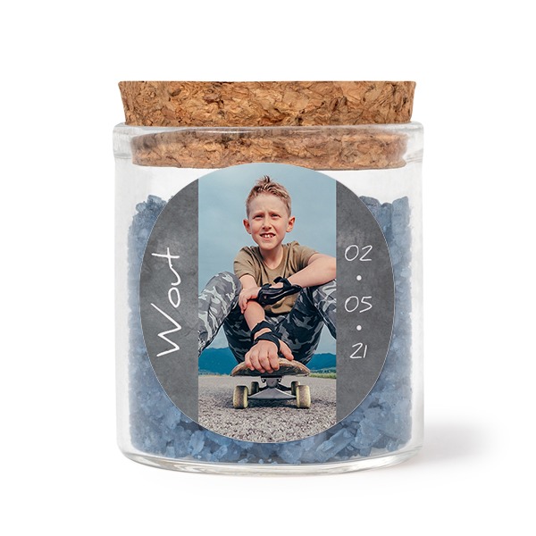 Bokaaltjes met ronde stickers en blauw badzout (set van 12) Bokaaltjes met ronde stickers en blauw badzout (set van 12)