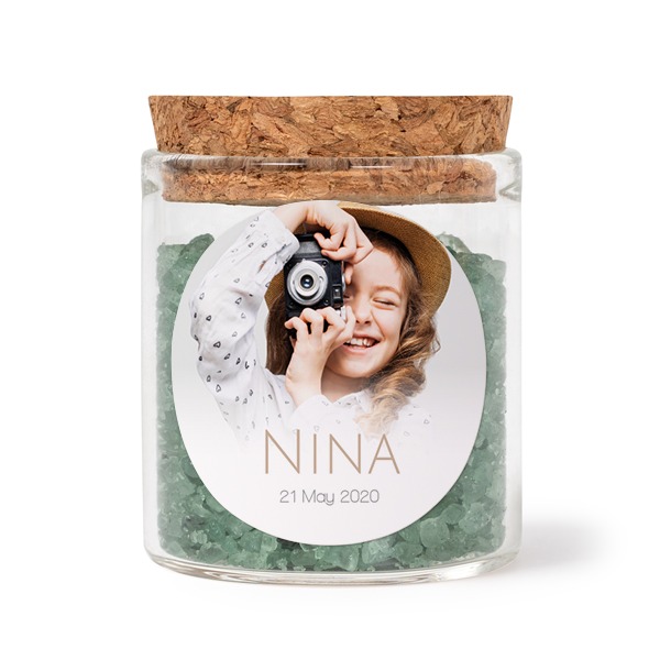 Glasburkar med runda klistermÀrken och grönt badsalt - 12 st Glasburkar med runda klistermÀrken och grönt badsalt - 12 st