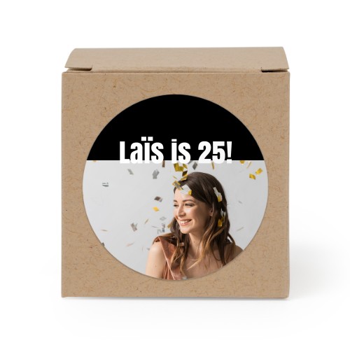 Presentask beige med runt klistermärke - 24 st