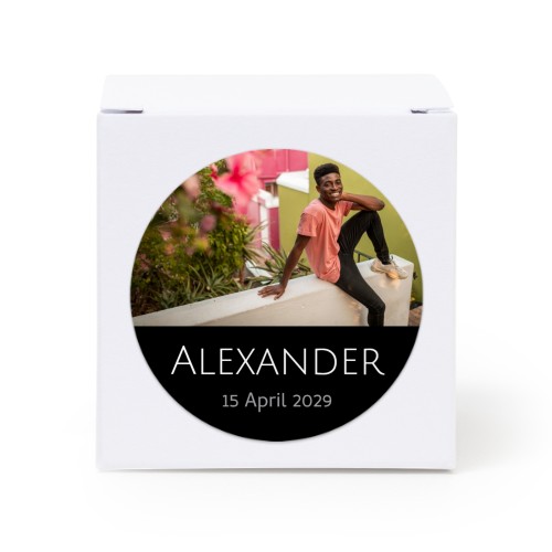 Cadeaudoos wit met ronde sticker - Set van 24 Cadeaudoos wit met ronde sticker - Set van 24