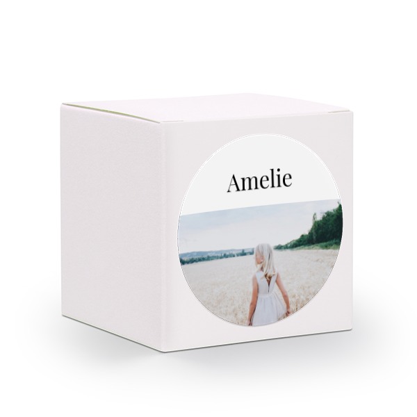 Gaveæske hvid med rundt klistermærke - 24 stk